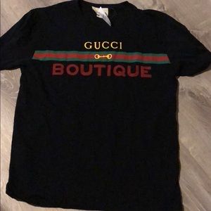 Authentic men’s Gucci shirt size medium